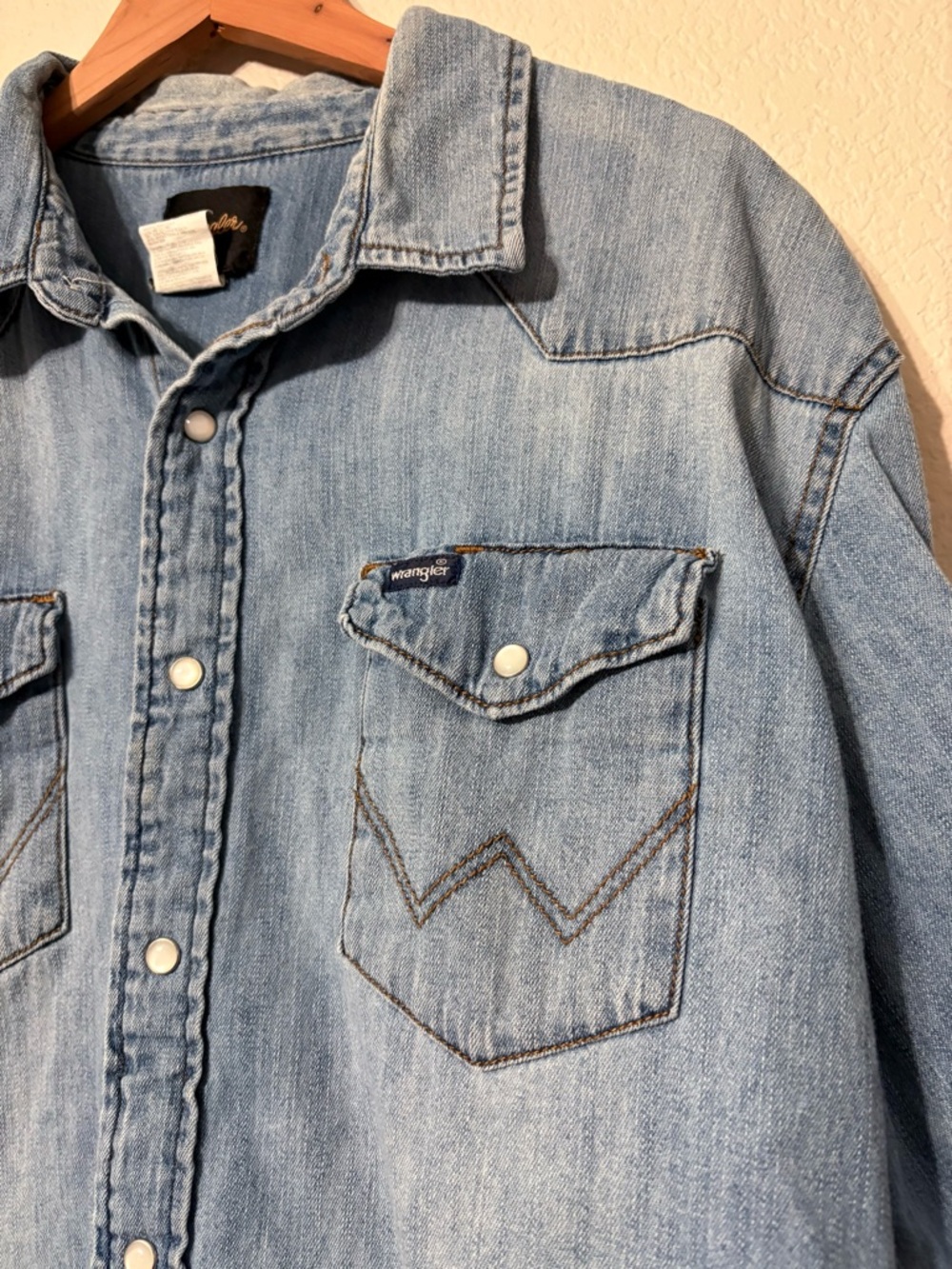 Men’s Wrangler Blue Denim Shirt‎ Jacket Pearl Snaps Western LS XXL - Picture 4 of 12